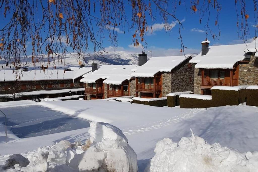 Chalet A Nahuja Eksteriør billede
