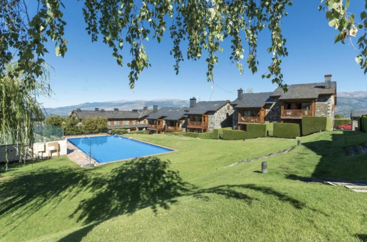 Chalet A Nahuja Eksteriør billede