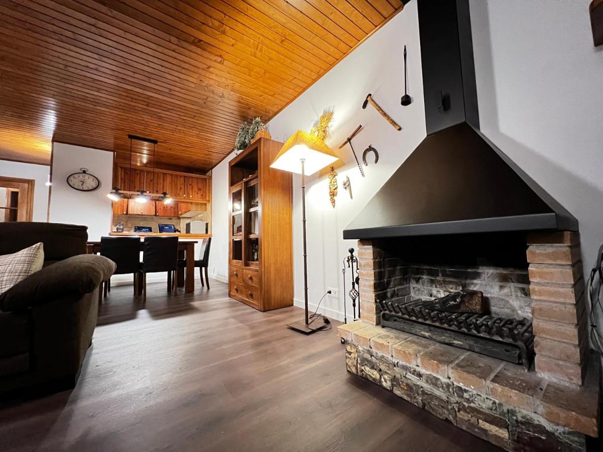 Chalet A Nahuja Eksteriør billede