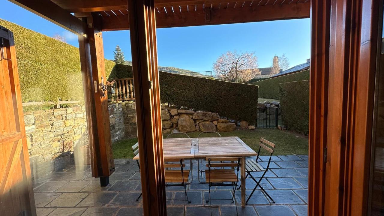 Chalet A Nahuja Eksteriør billede