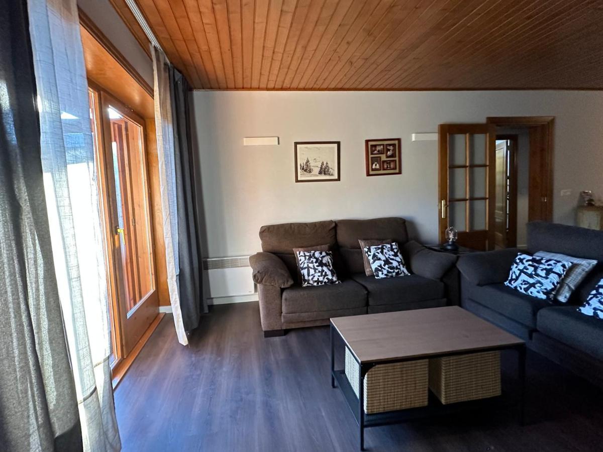 Chalet A Nahuja Eksteriør billede