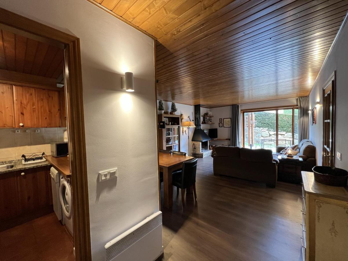 Chalet A Nahuja Eksteriør billede